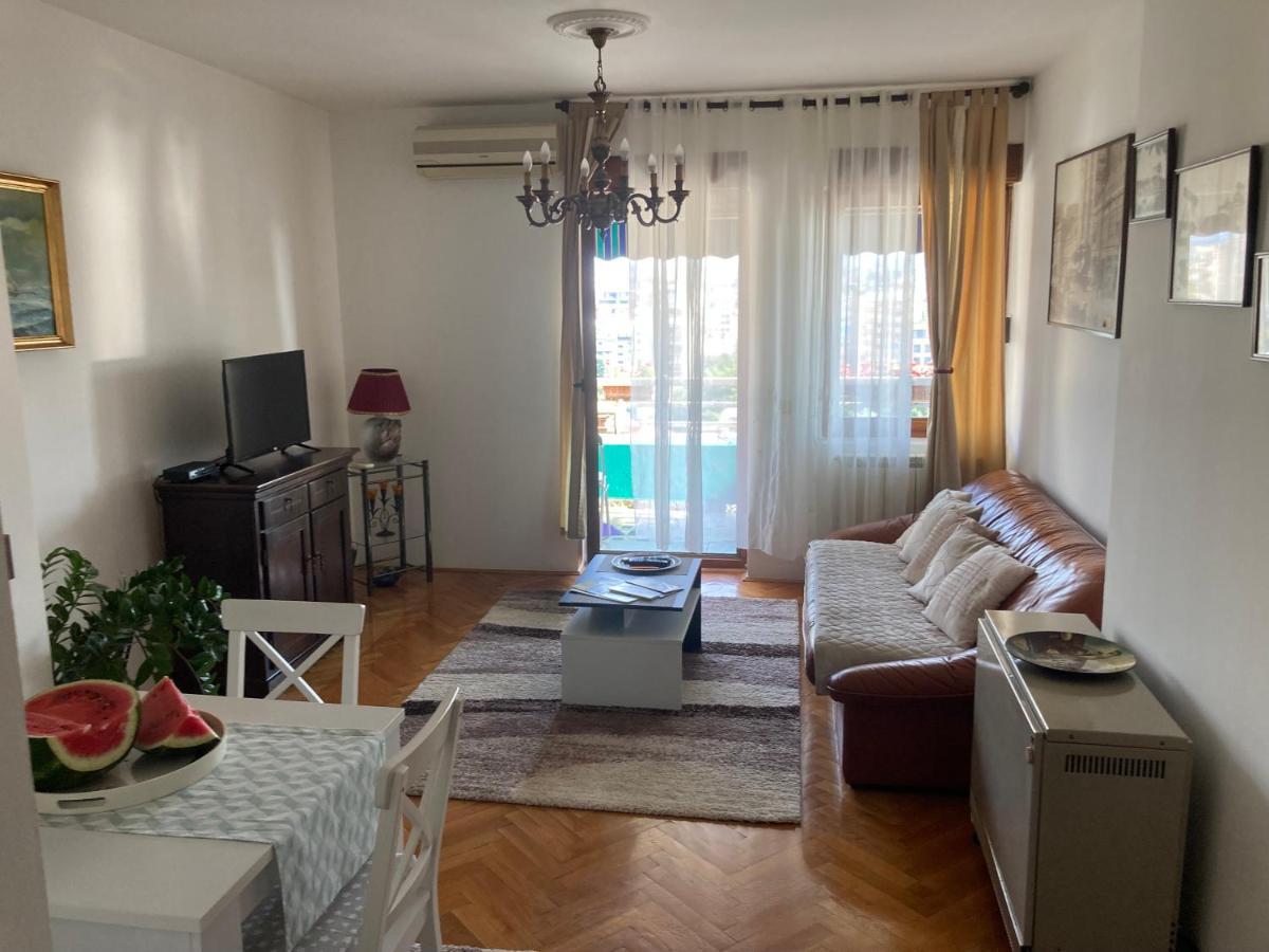 Rajana , Beograd - Hram Svetog Save Apartment ภายนอก รูปภาพ